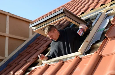 Pose de fenêtres de toit Velux à Lissieu
